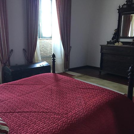 Casa Da Roseira - Valpacos Panzió Vassal Kültér fotó