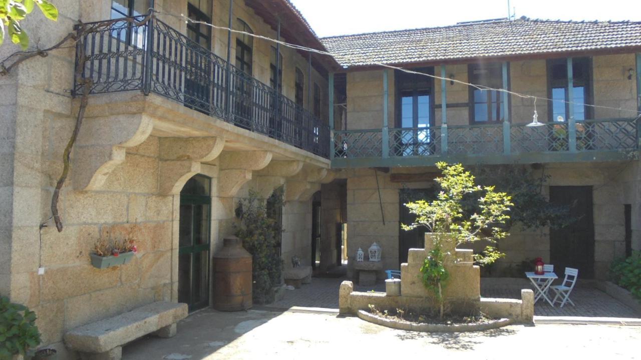 Casa Da Roseira - Valpacos Panzió Vassal Kültér fotó
