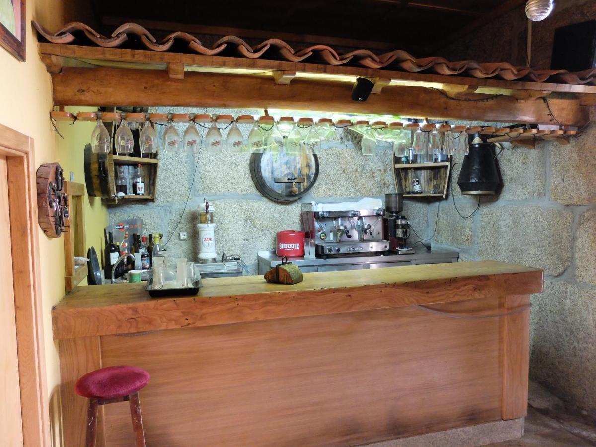 Casa Da Roseira - Valpacos Panzió Vassal Kültér fotó
