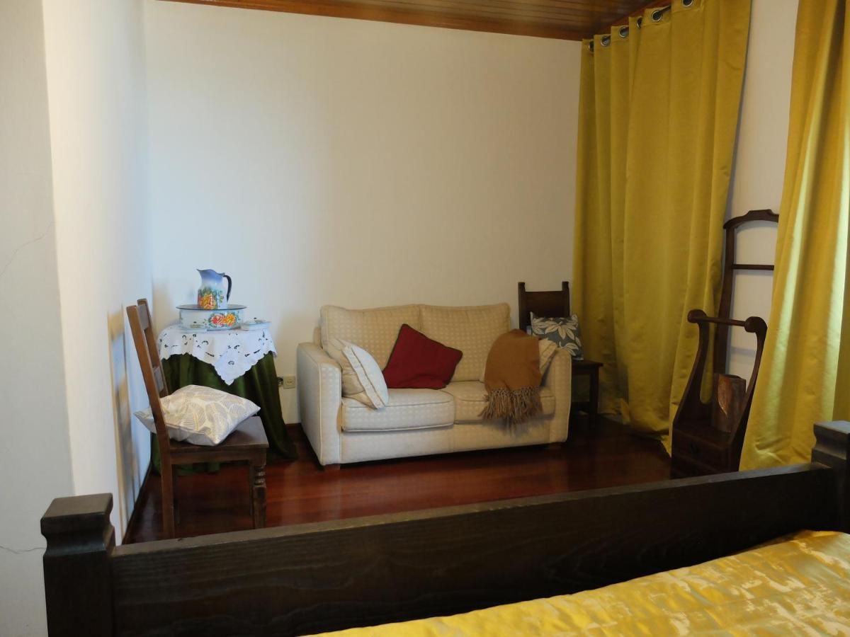 Casa Da Roseira - Valpacos Panzió Vassal Kültér fotó