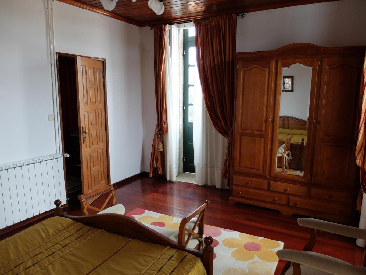 Casa Da Roseira - Valpacos Panzió Vassal Kültér fotó